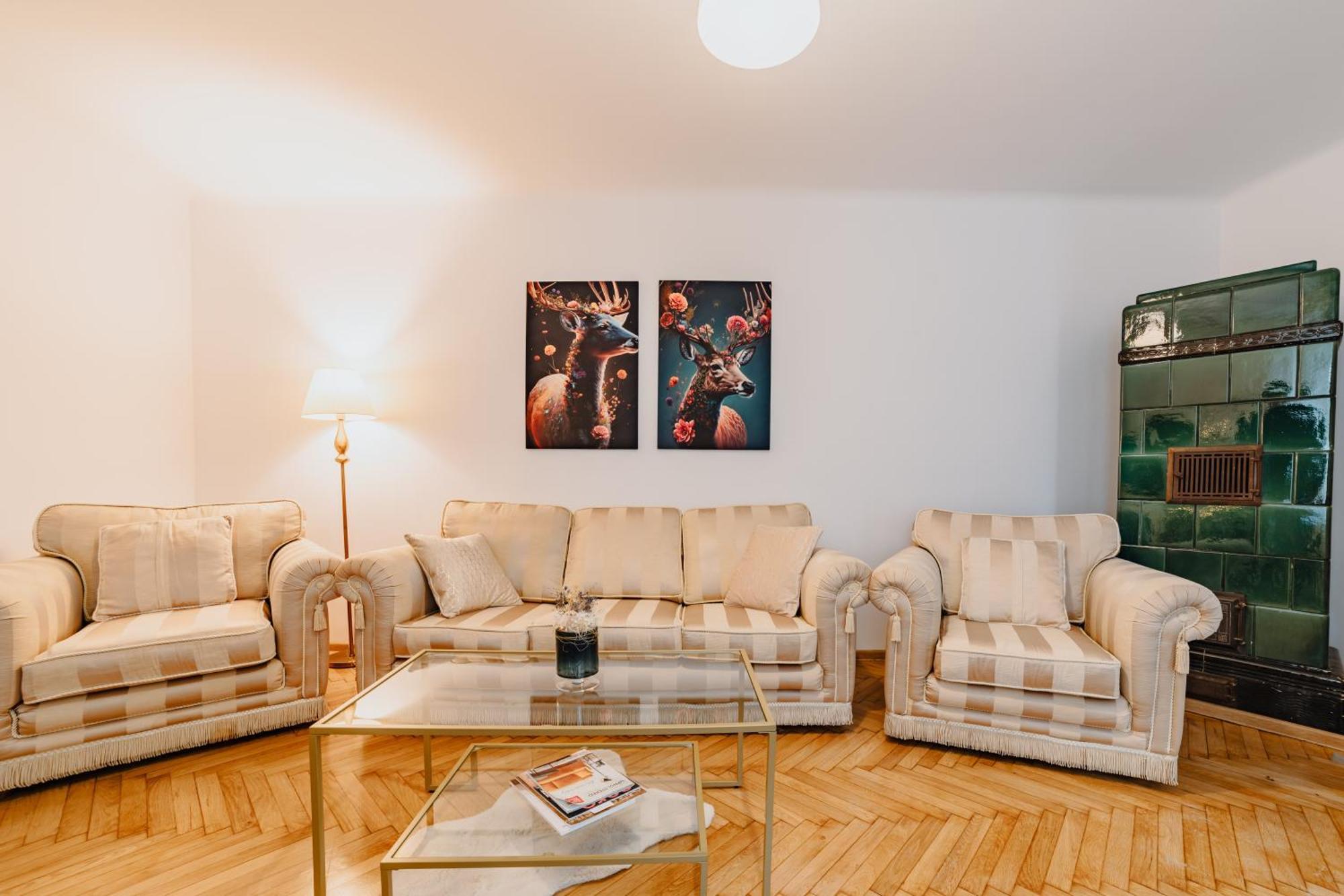 Aparthotel With Complimentary Parking 3*